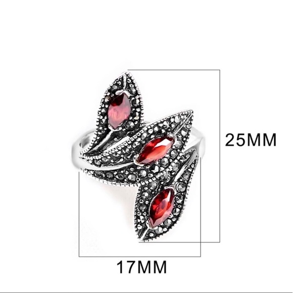 Ring - Picture 4 of 4